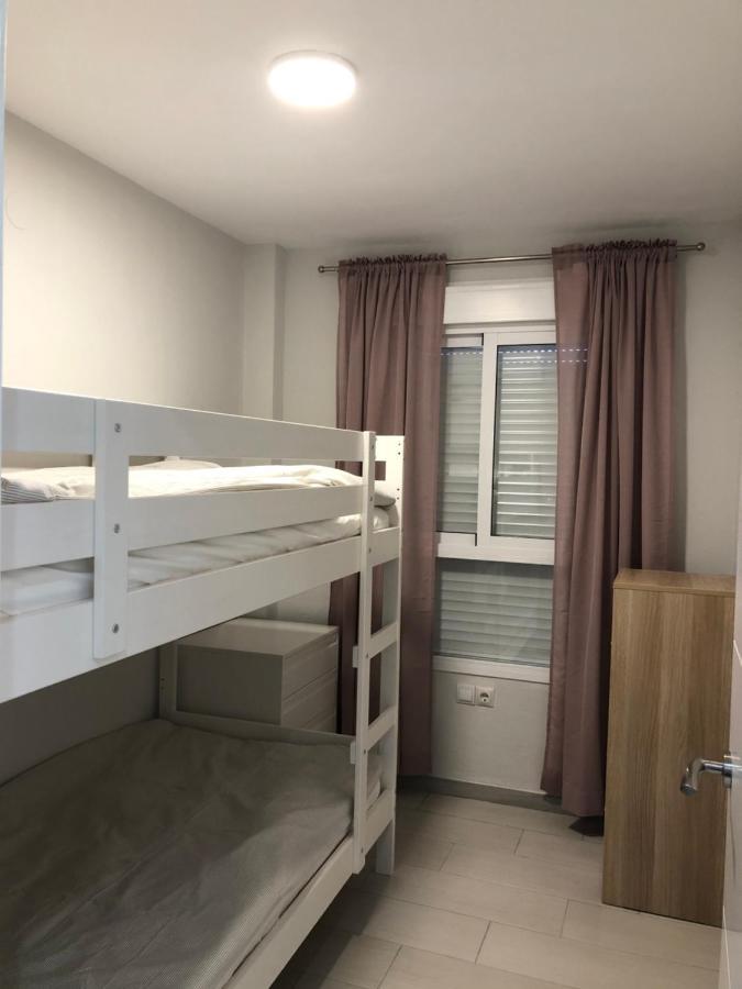 Victoria Luxury Beachfront Apartment In Benalmadena Costa المظهر الخارجي الصورة
